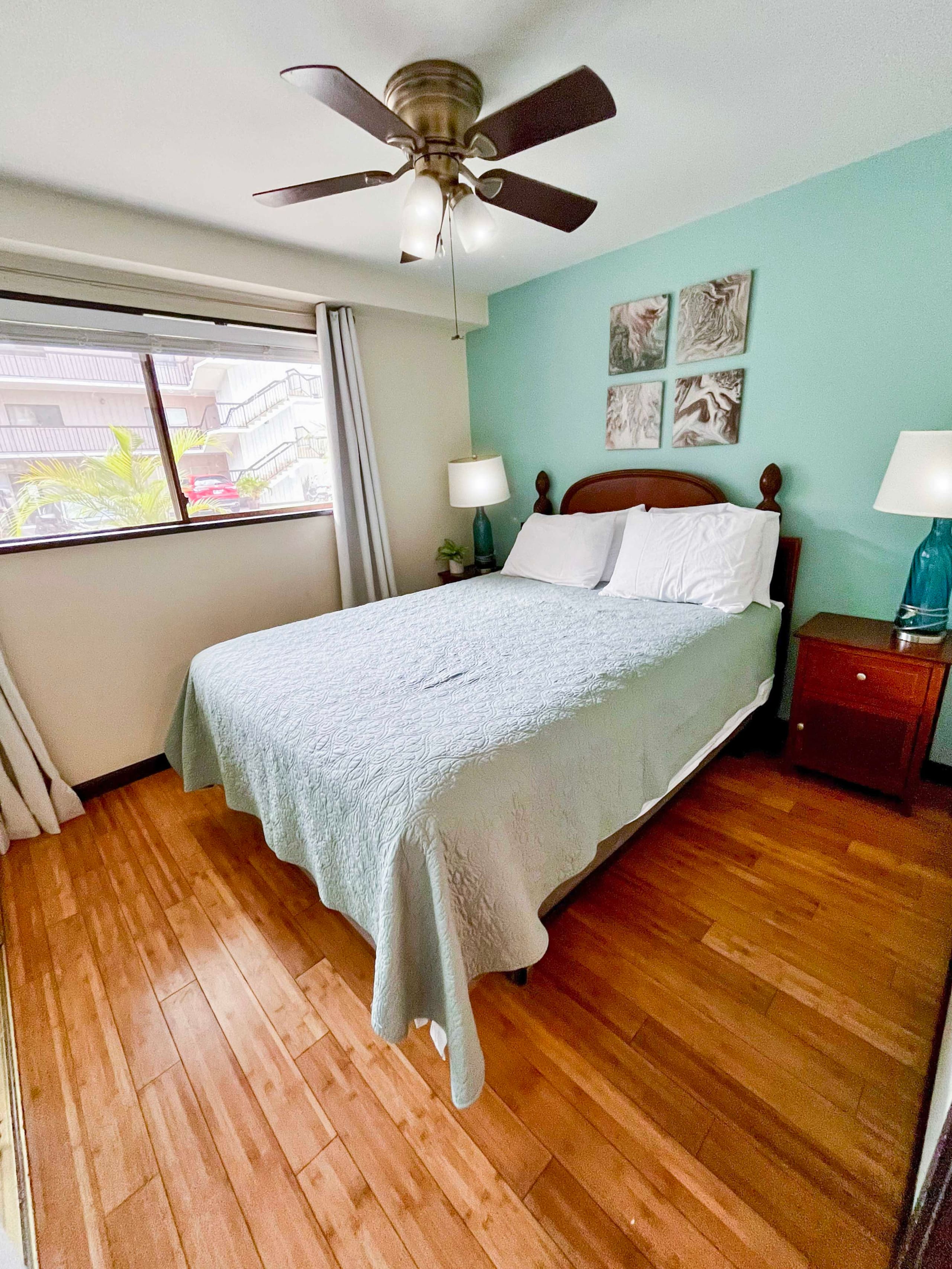 Condo in Kailua-Kona · ★4.88 · 2 bedrooms · 2 beds · 2 private baths - Image 6