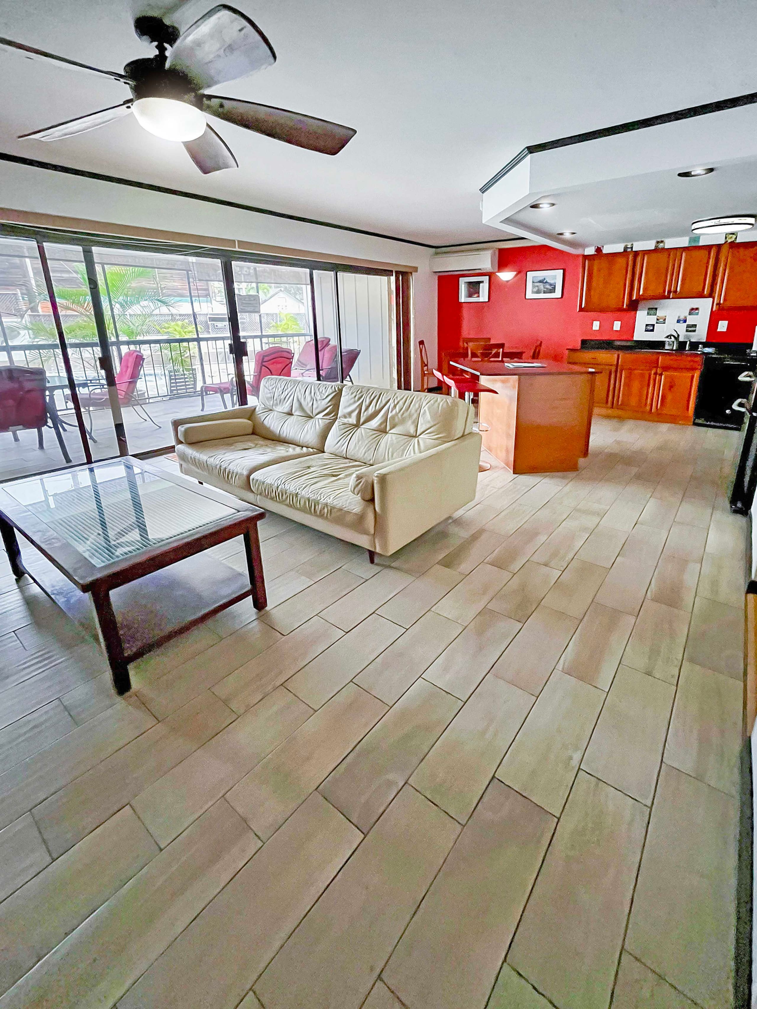 Condo in Kailua-Kona · ★4.88 · 2 bedrooms · 2 beds · 2 private baths - Image 2