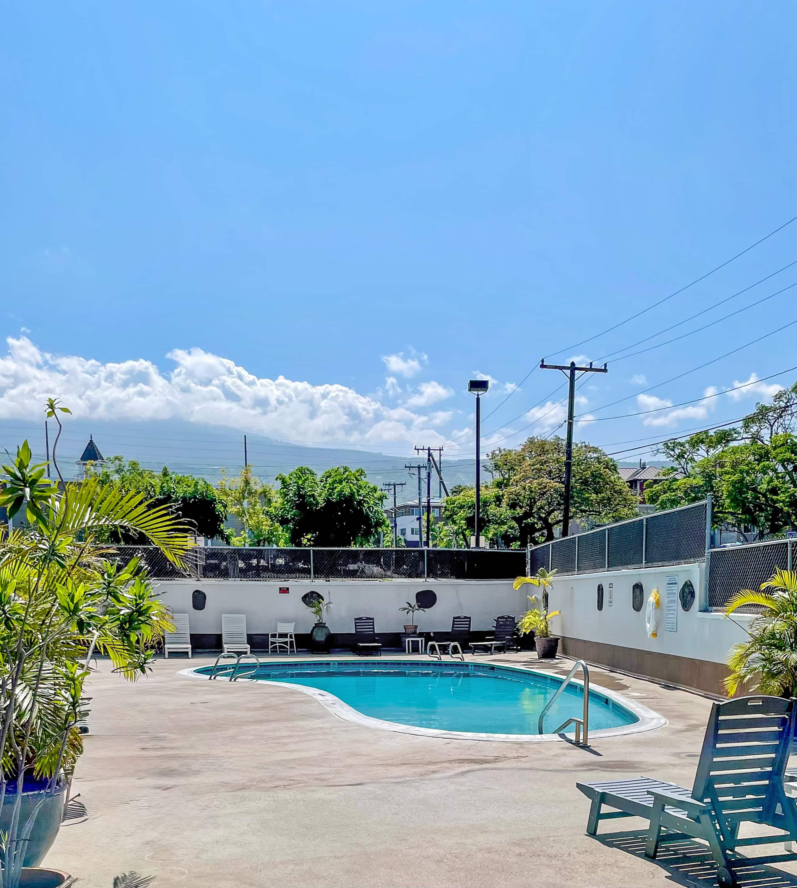 Condo in Kailua-Kona · ★4.88 · 2 bedrooms · 2 beds · 2 private baths - Image 14