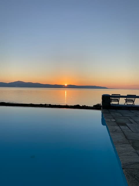 Cyclades – Paros | Sea view villa