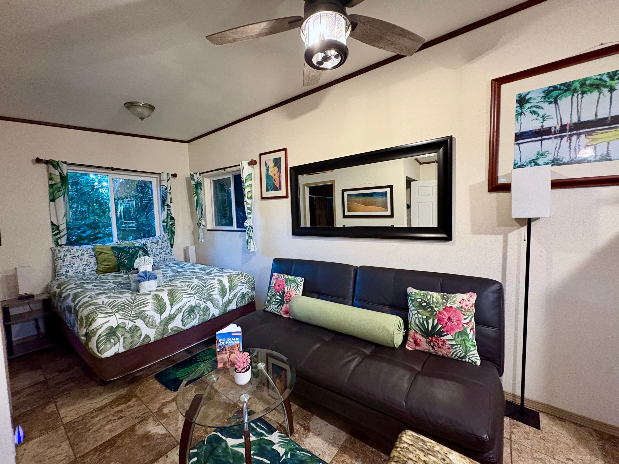 Guesthouse in Hilo · ★4.88 · 1 bedroom · 2 beds · 1 private bath - Image 3