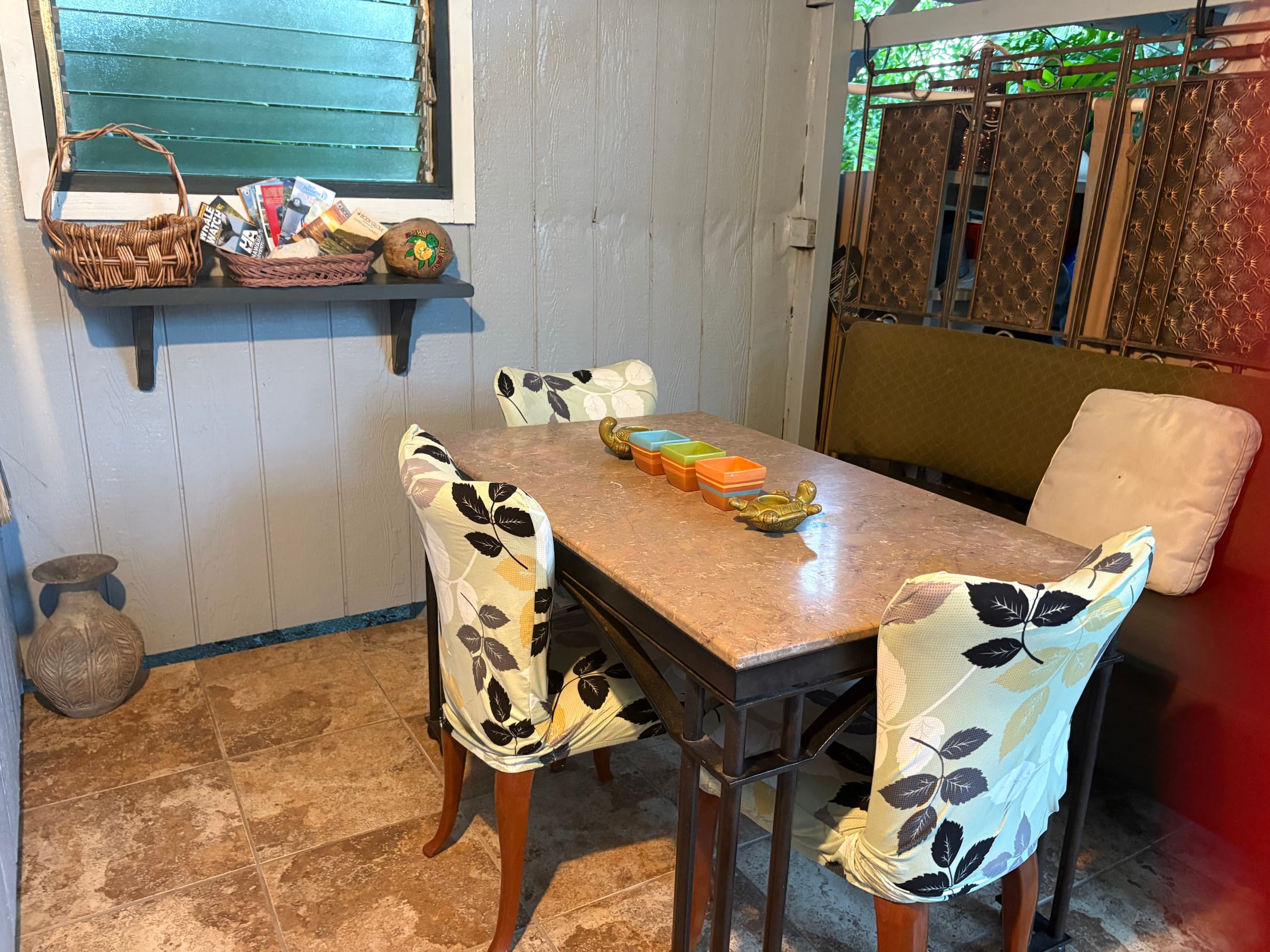 Guesthouse in Hilo · ★4.88 · 1 bedroom · 2 beds · 1 private bath - Image 11