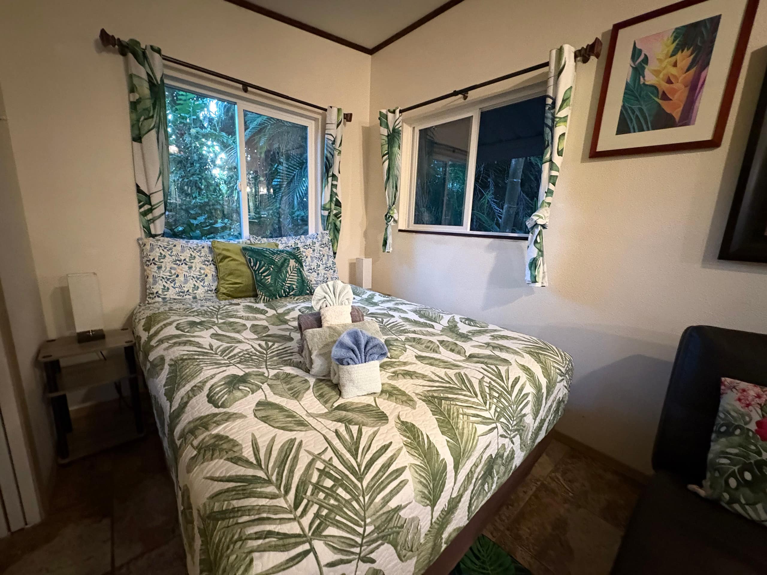 Guesthouse in Hilo · ★4.88 · 1 bedroom · 2 beds · 1 private bath - Image 1