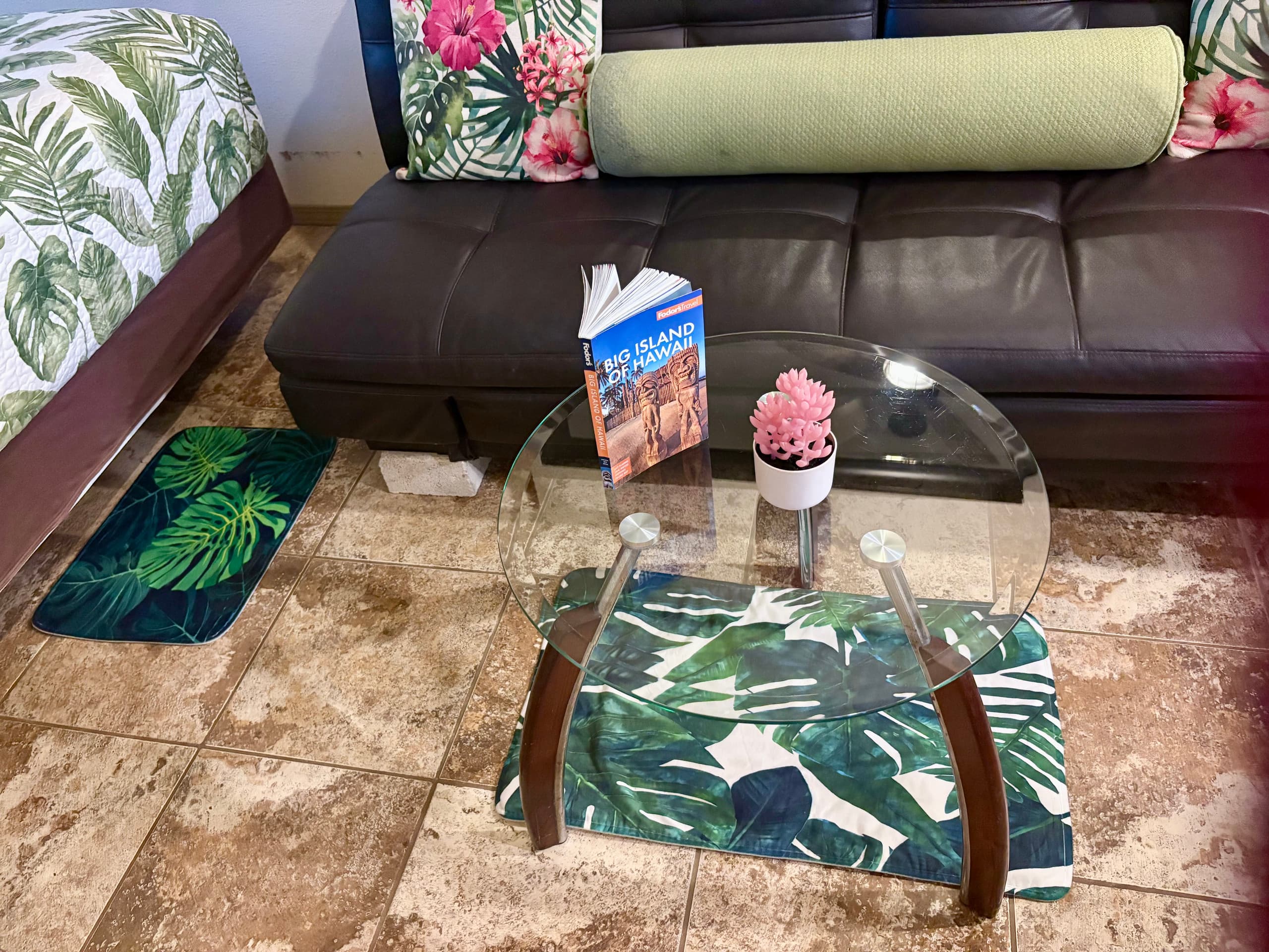 Guesthouse in Hilo · ★4.88 · 1 bedroom · 2 beds · 1 private bath - Image 4