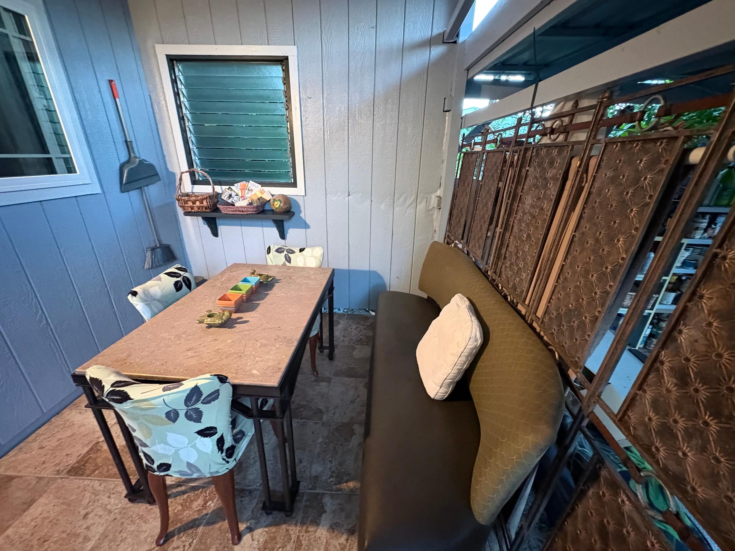 Guesthouse in Hilo · ★4.88 · 1 bedroom · 2 beds · 1 private bath - Image 12