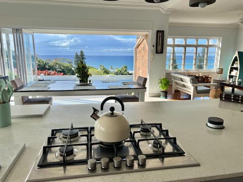 House on the hill ~ pool, inverter, fibre, sea