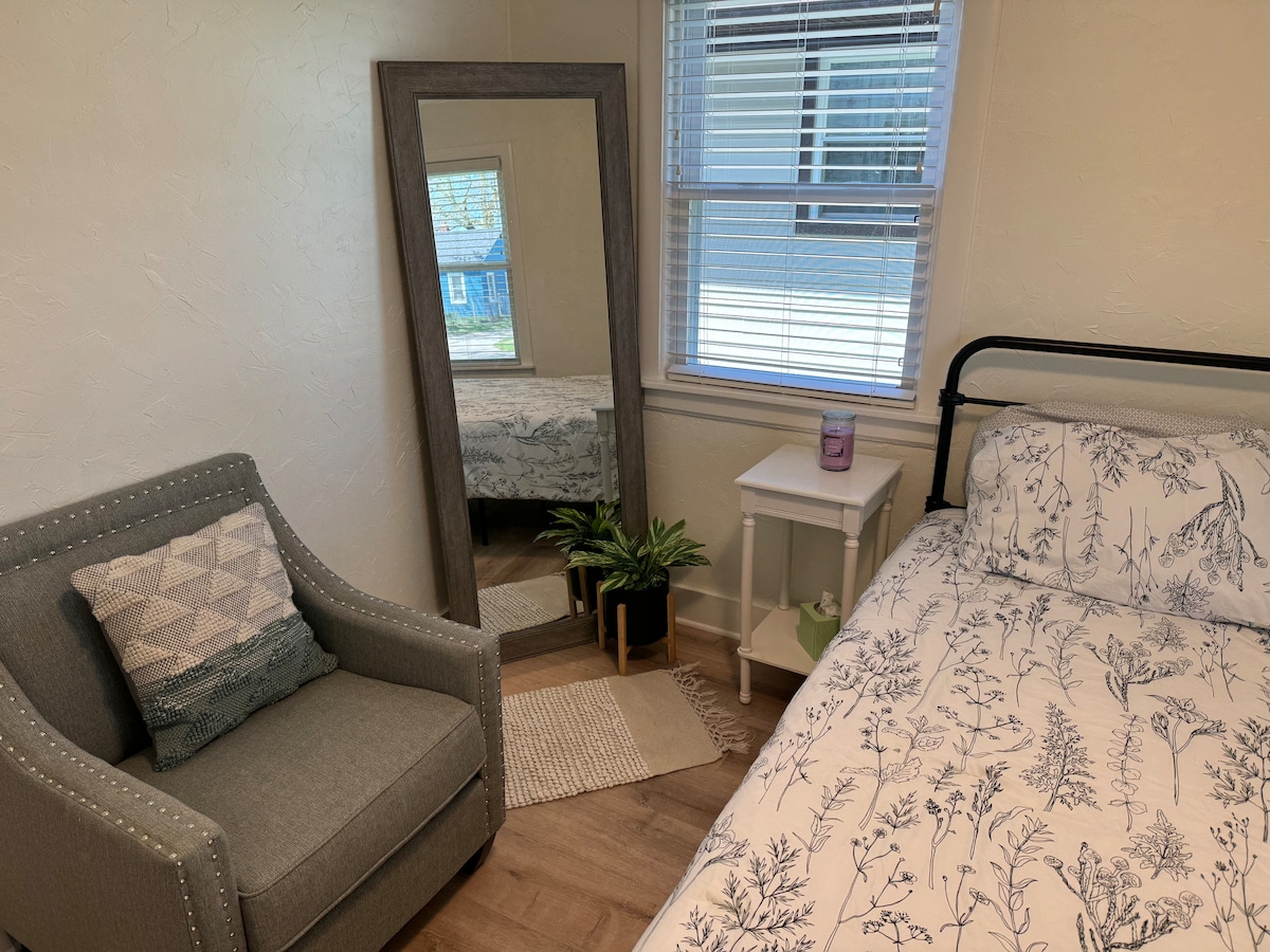 غرفة النوم 1