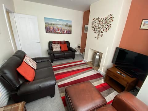 Top Airbnb: Victorian mid-terraced house in Bury St Edmunds in Bury St. Edmunds