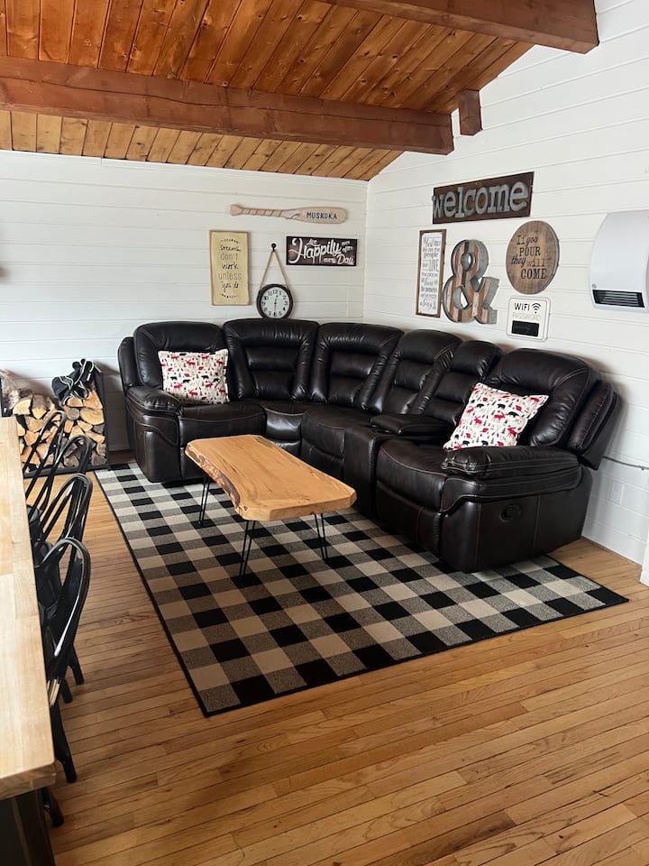 Hidden Valley Summer Chalet/beach Access + Hot Tub - Ontario 60