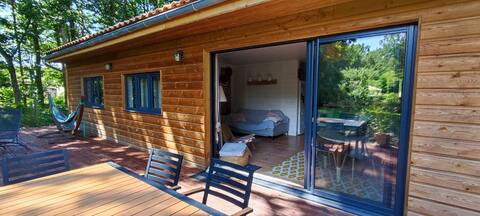"Au petit paradis"
 Cozy chalet near the ocean