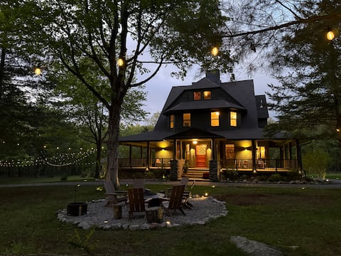 Victorian Catskills Getaway—90 min from NYC