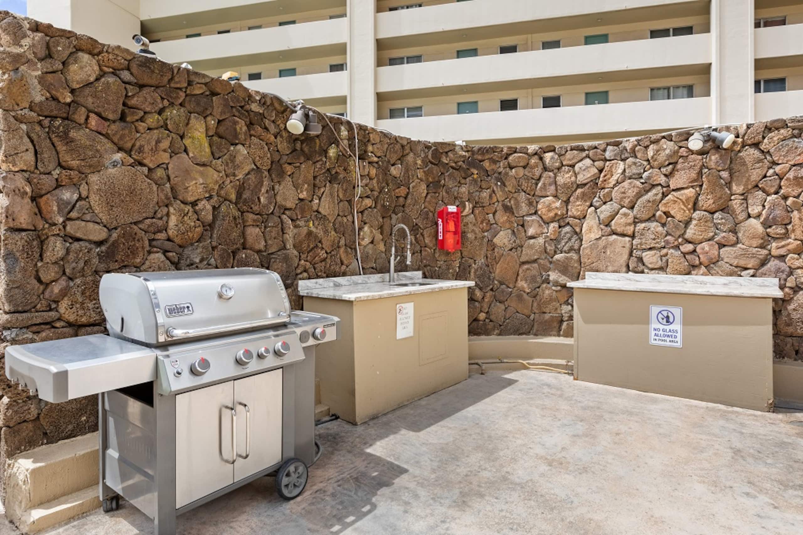 Condo in Honolulu · ★4.83 · 1 bedroom · 1 bed · 1 private bath - Image 22