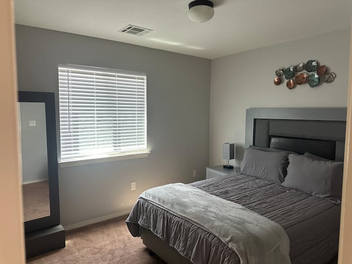 غرفة النوم 1