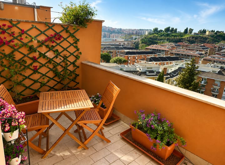 Romantic Terrace Next To Vatican Walls Sissi - Ciudad del Vaticano