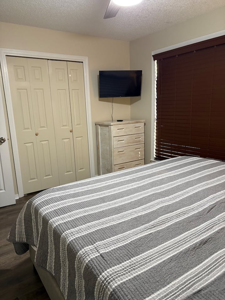 غرفة النوم 2