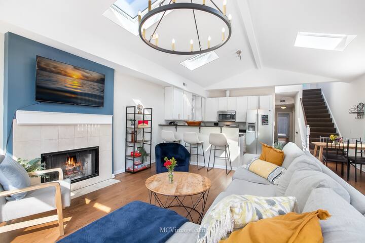 The Wrigleyville Penthouse gallery image 5