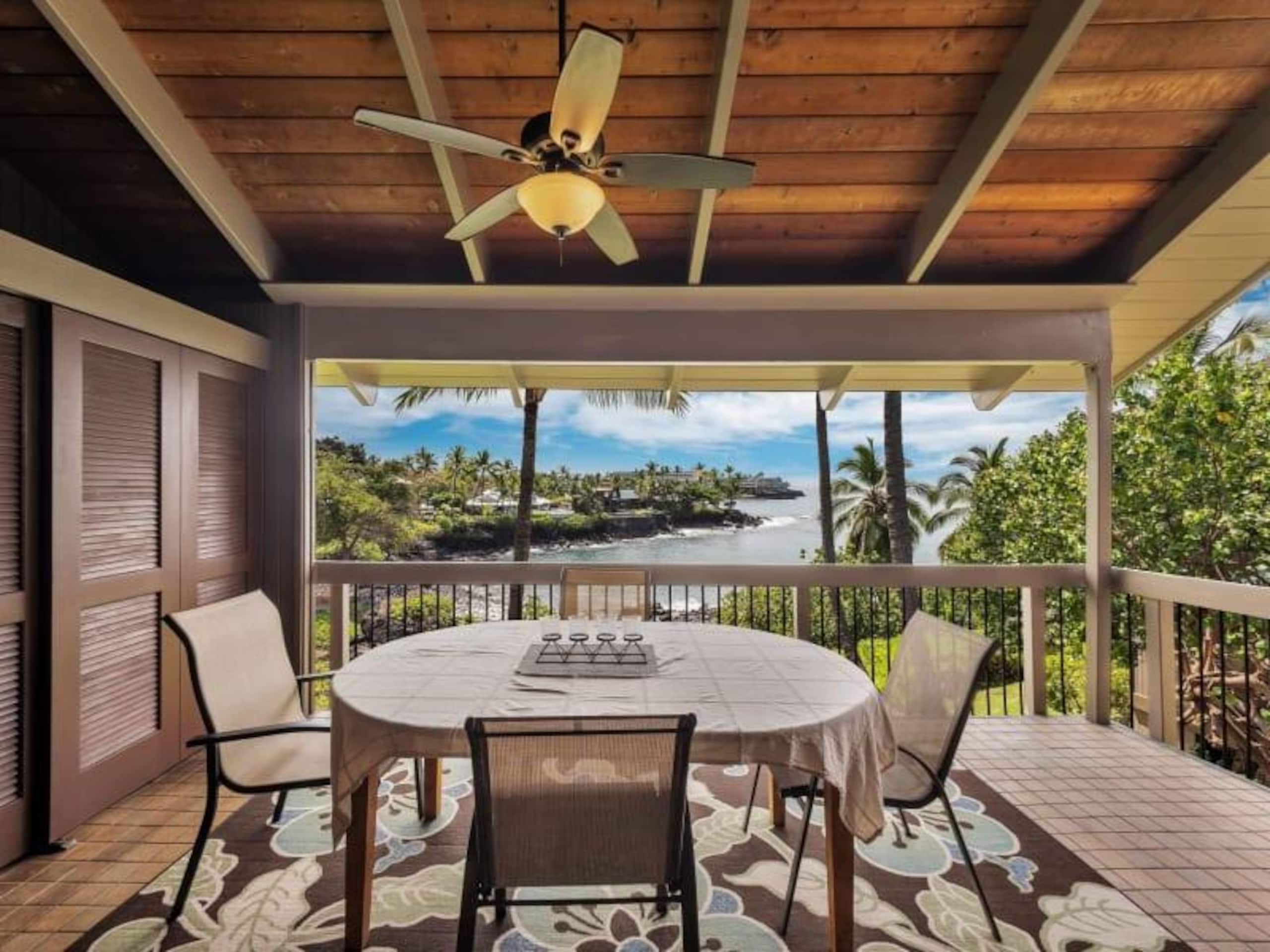 Condo in Kailua-Kona · ★4.72 · 2 bedrooms · 3 beds · 2 baths - Image 4