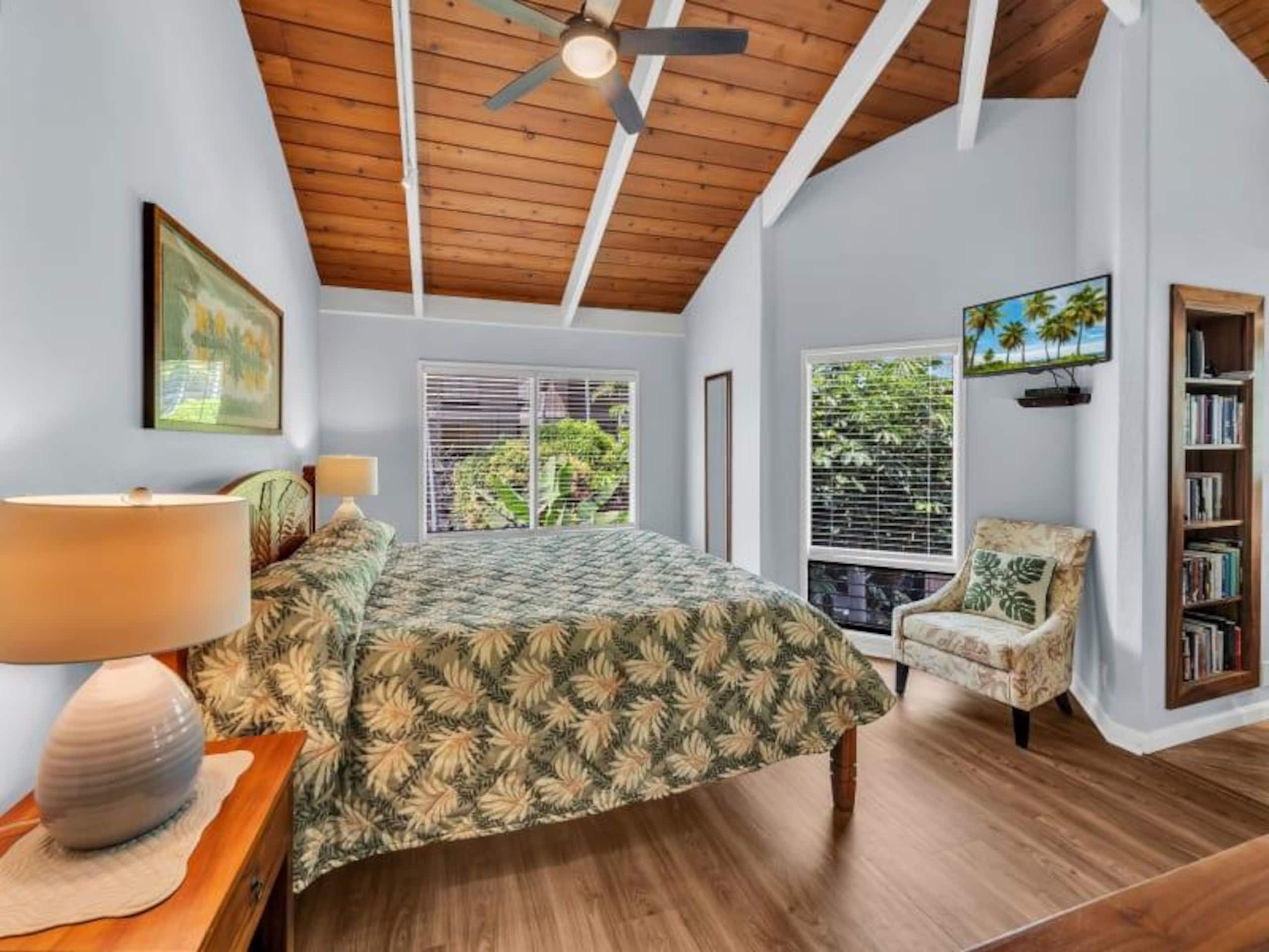 Condo in Kailua-Kona · ★4.72 · 2 bedrooms · 3 beds · 2 baths - Image 12