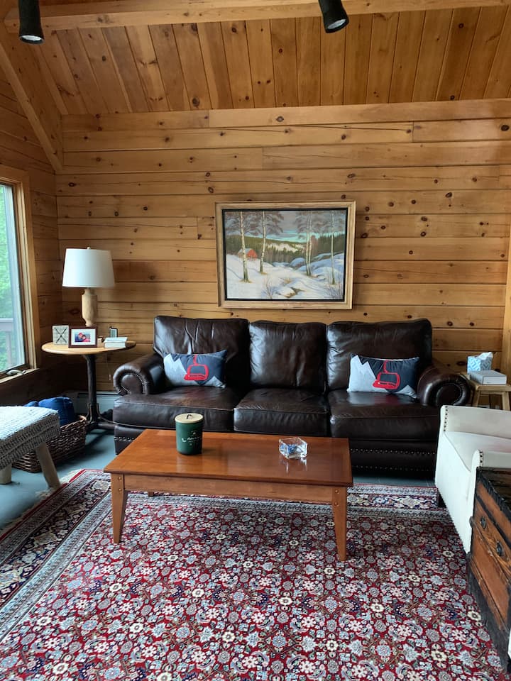 Mtn Mtn Cabin. Log Home With Forever Views. - New Hampshire