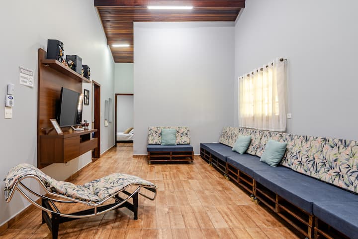 Refúgio Completo Com Piscina E Espaço Gourmet - Atibaia