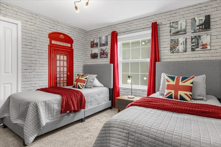 4823DedicationSt(18)
