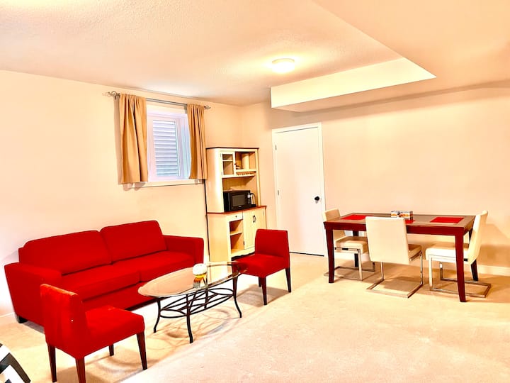 Entire Basement, Wide Windows, Private Bath&office - Gatineau