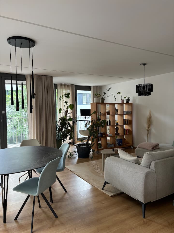 Gezellig Lichtrijk Appartement Regio Eilandje - Edegem