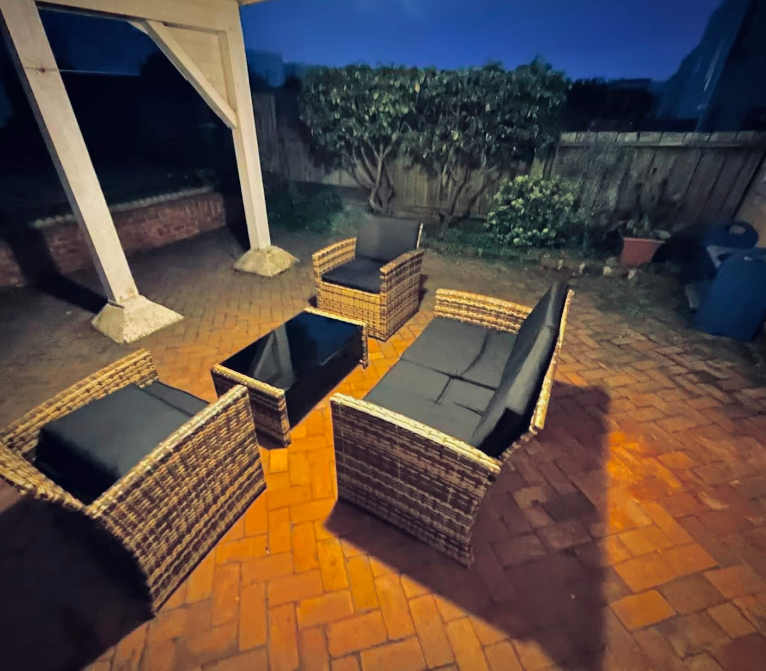 Home in San Francisco · ★4.86 · 3 bedrooms · 3 beds · 1.5 baths - Image 21