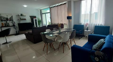 Cozy & spacious apartment very central in San José