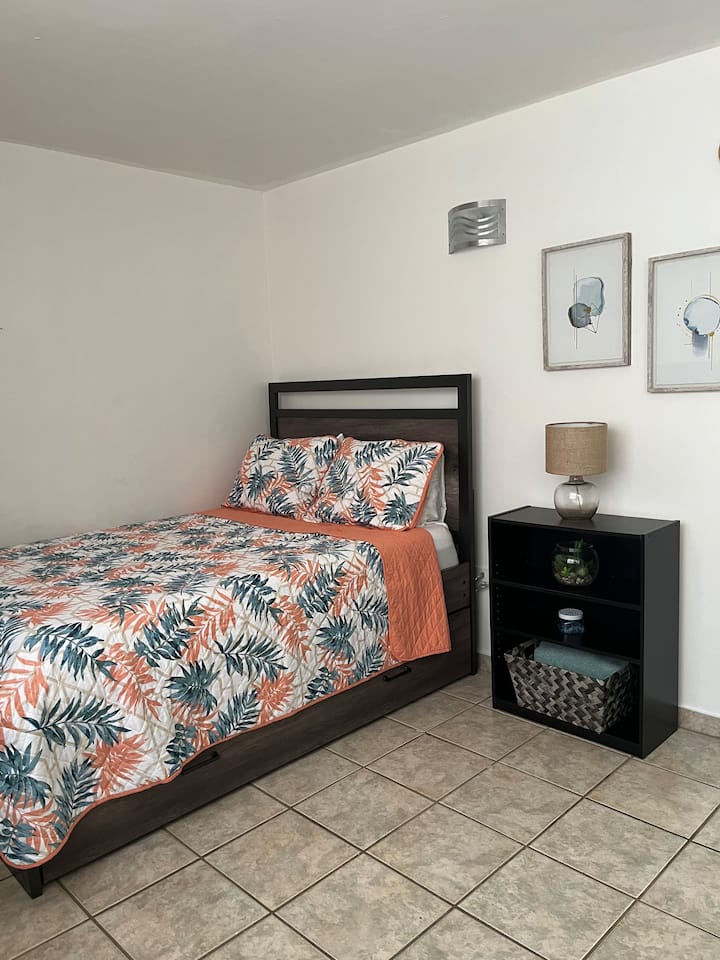 غرفة النوم 2