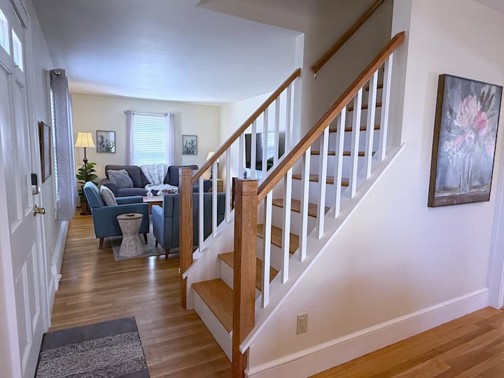 Bb's Central Berkshire Home - Pittsfield, MA