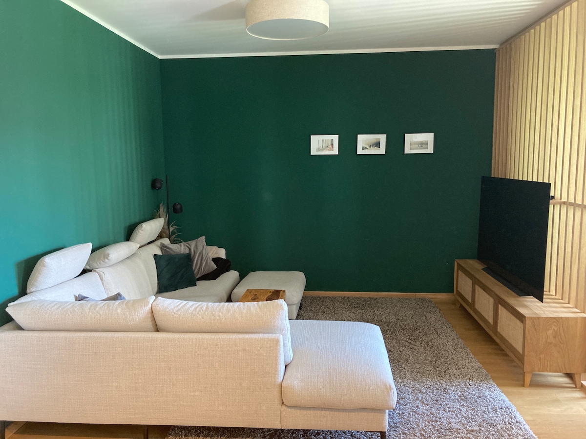 Successful Airbnb property: Nice and quiet private apartment in Altona in Altona Nord