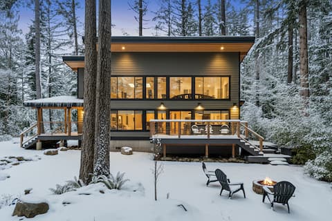 Luxe | Mt. Baker | Hot Tub | EV Charger