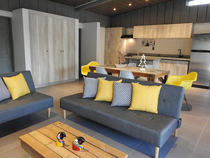 Living room 2