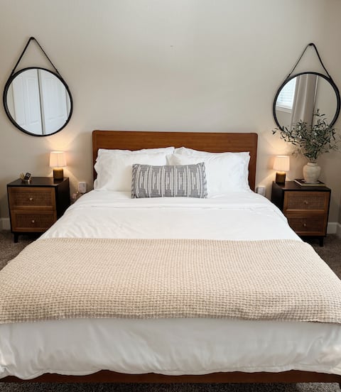 Nat’l Park Base | Cozy Home + Fire Pit