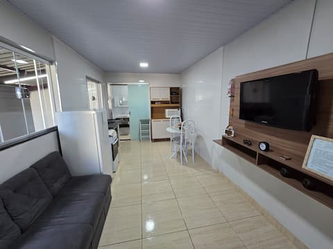 House with covered garage and air-conditioning