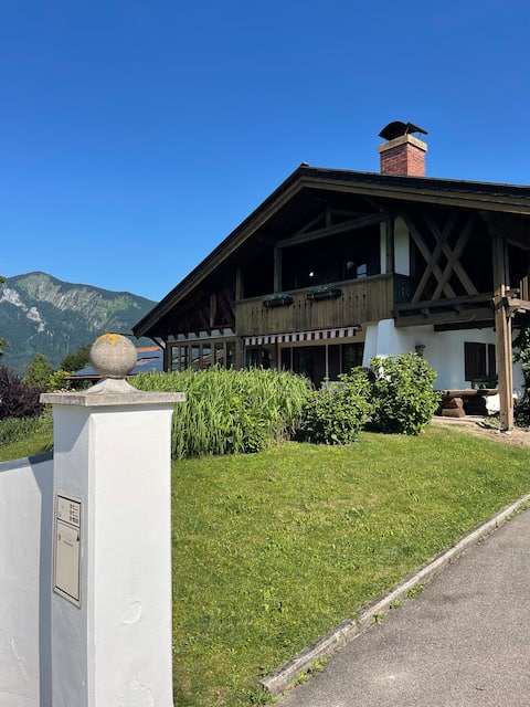 Holiday home with valley & mountain views