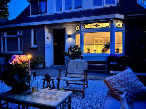 Authentic Dutch house near Amsterdam & nature