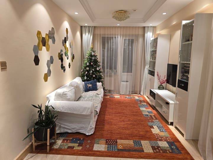 Fully Equipped Rooms
3.4 Km Away From Downtown - ウランバートル