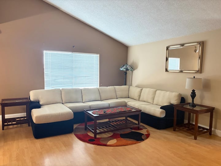 Cozy Home Close To Everything - Sunrise, FL