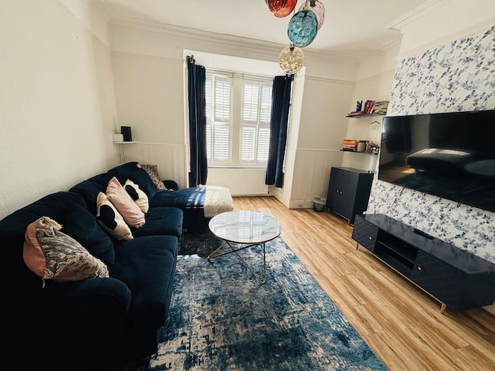 4 Bedroom House, Free Parking - Newcastle upon Tyne
