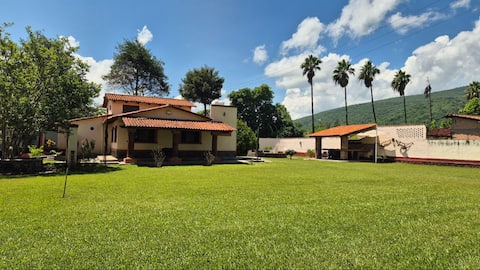 Family cabin in Mascota