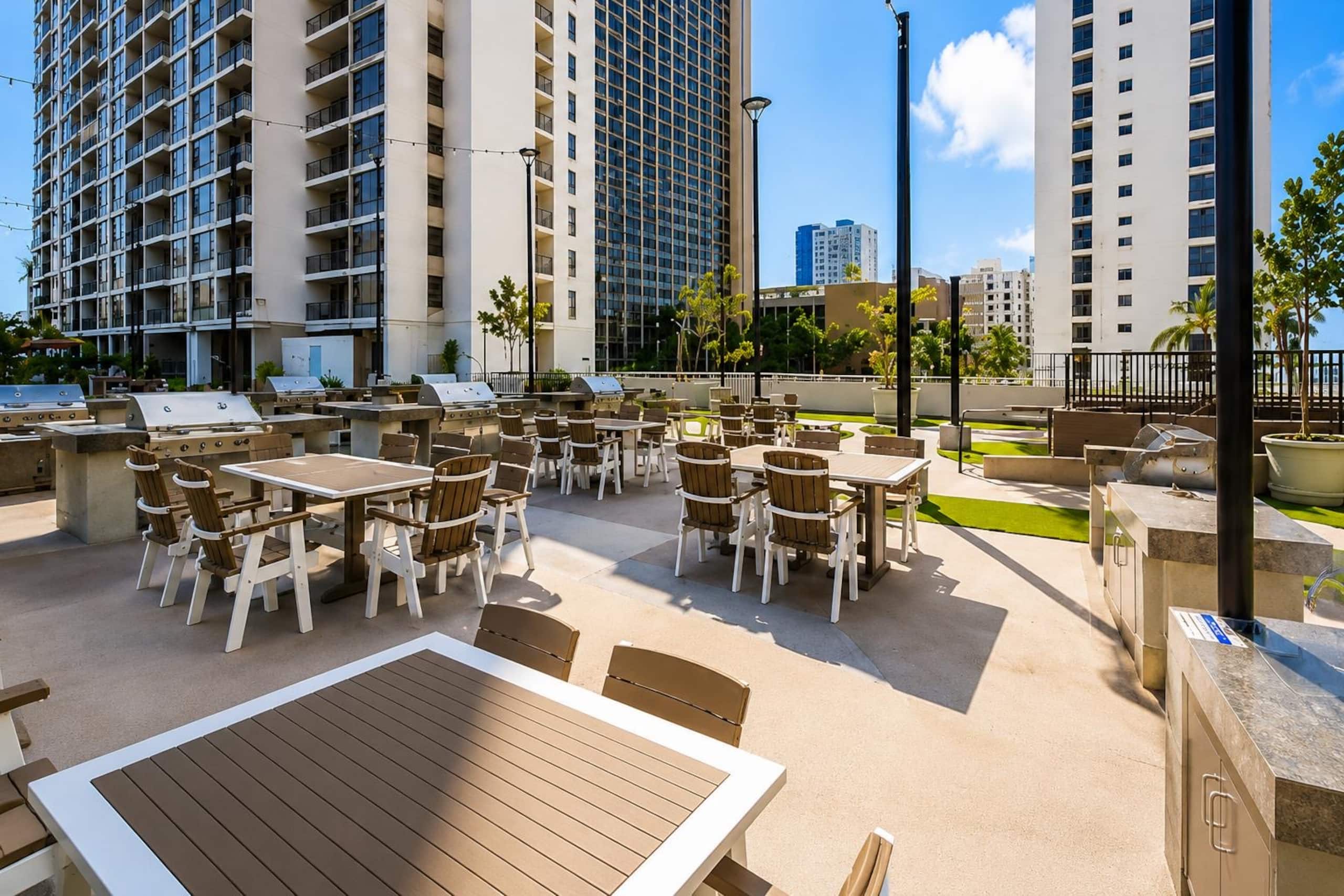 KAI BEACH: Pool +Hot tub +Parking +1Block to Beach - Photo 34
