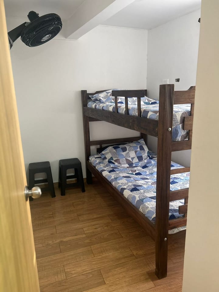 საძინებელი 1