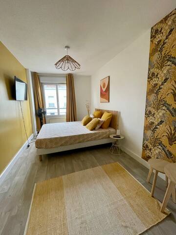 Appt 100 m2 – Terrasse – Gare Part-Dieu gallery image 5
