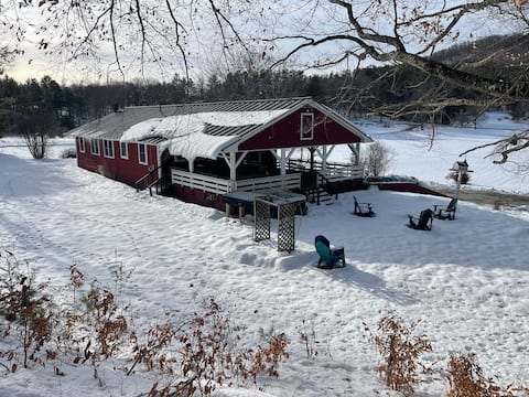 Okemo <12 min Game room~Hot tub~Fire pit~Mtn Views