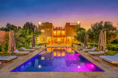 Luxury Riad La VillaRouge Marrakech