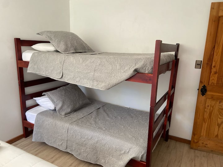 غرفة النوم 2