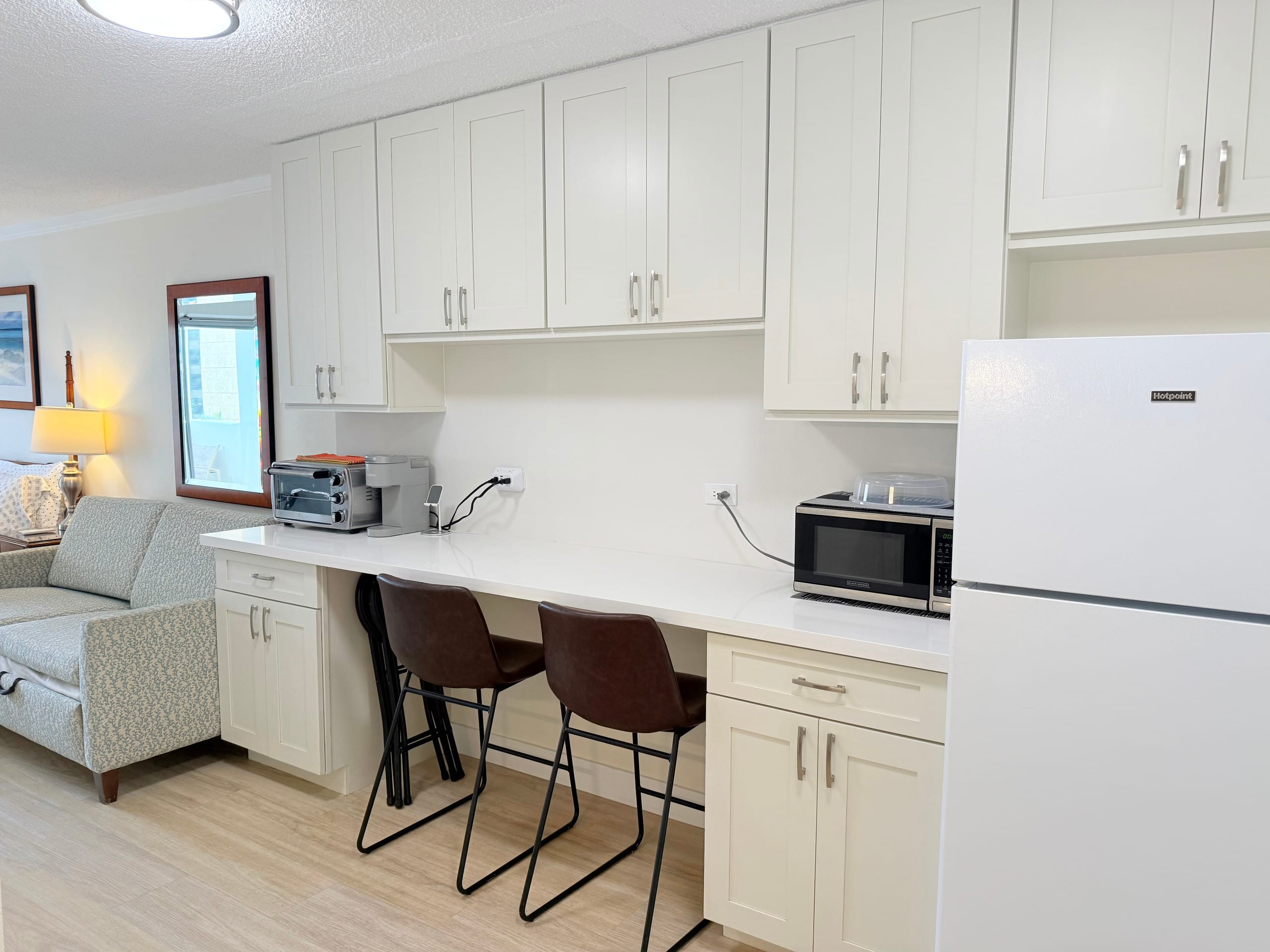 Condo in Honolulu · ★4.94 · 1 bedroom · 2 beds · 1 private bath - Image 8