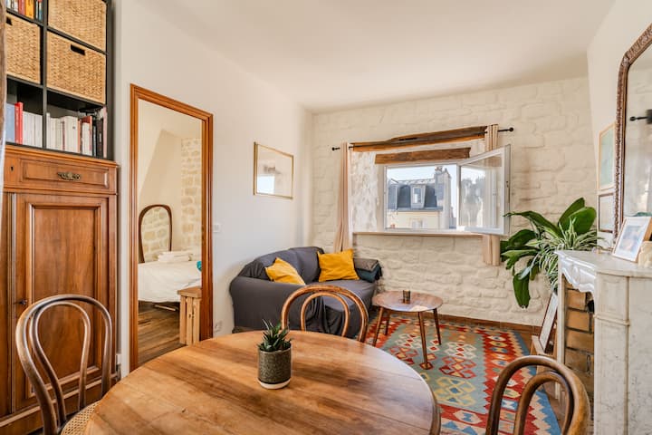 Joli Appartement Dans Le Cœur De Montmartre - Paris